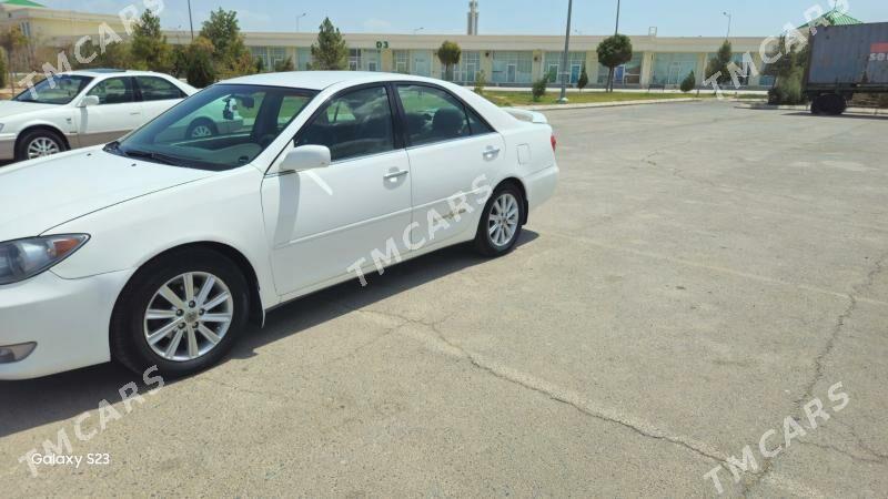 Toyota Camry 2005 - 180 000 TMT - Дянев - img 4
