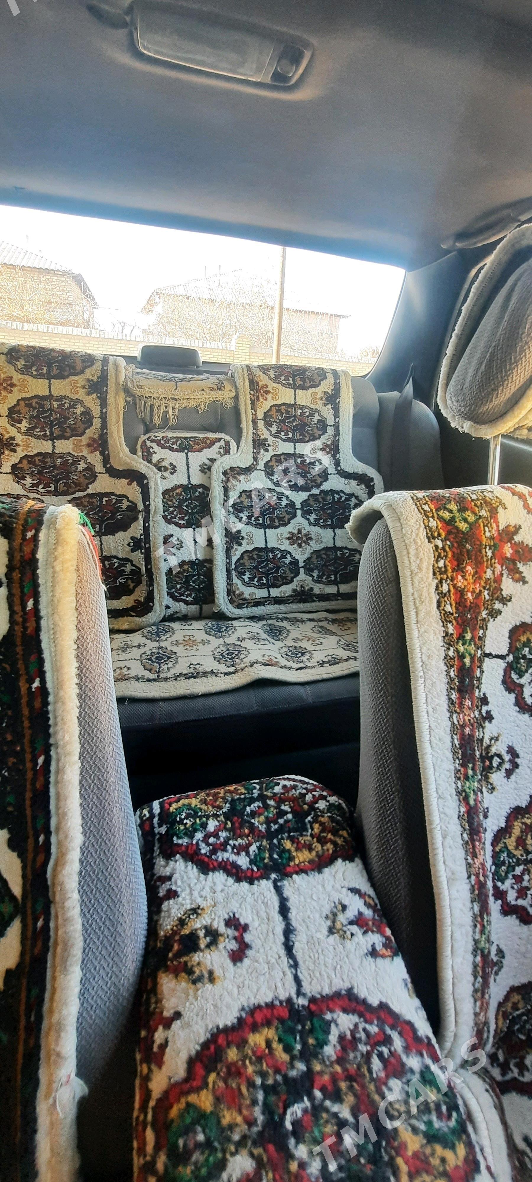Toyota Camry 1995 - 70 000 TMT - Мары - img 10