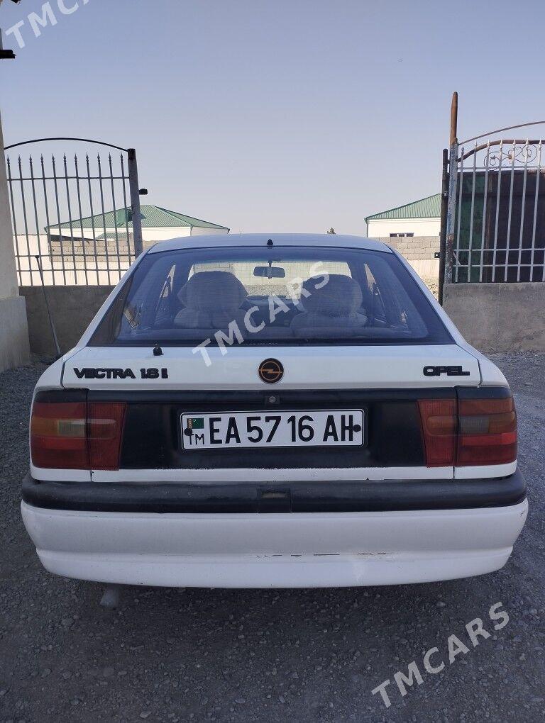 Opel Vectra 1995 - 32 000 TMT - Бахарден - img 2