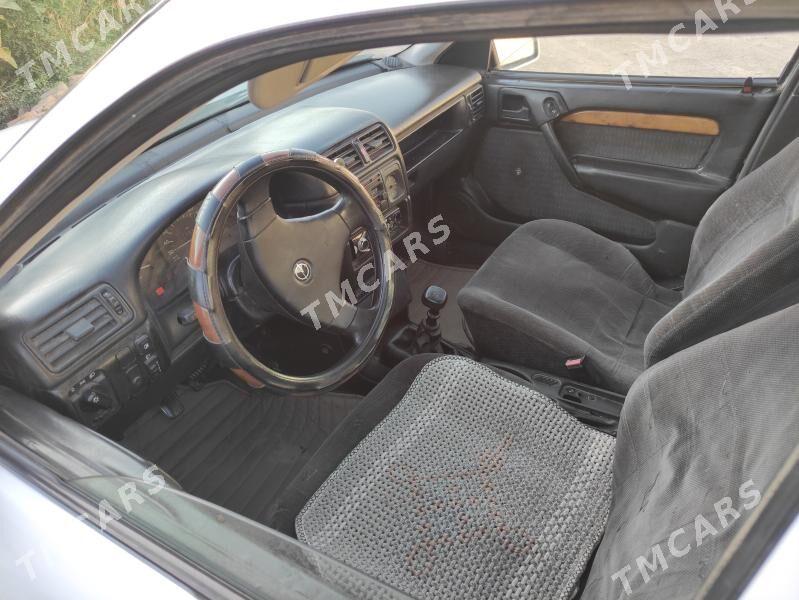 Opel Vectra 1993 - 26 000 TMT - Gubadag - img 6