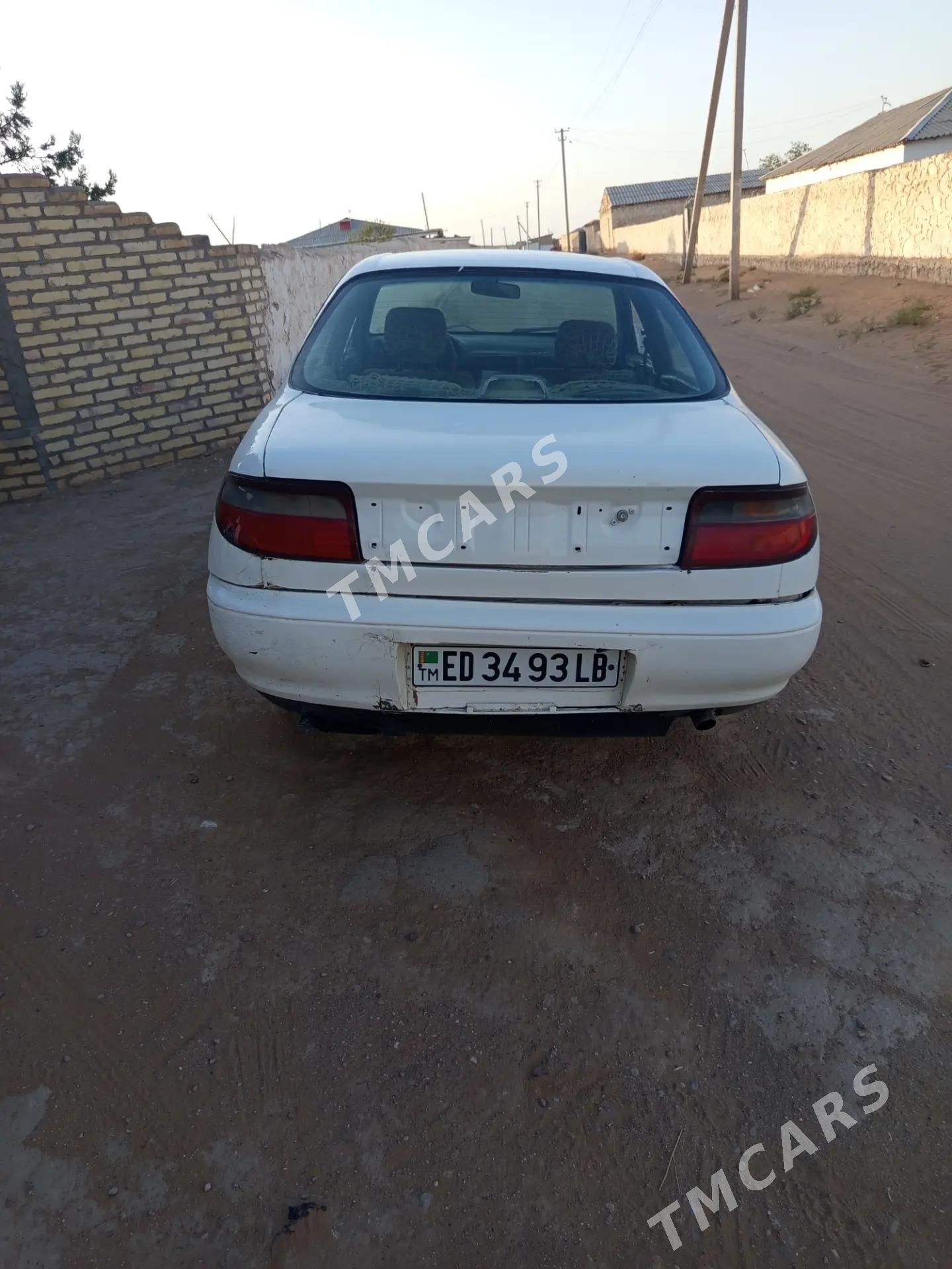 Toyota Carina 1993 - 30 000 TMT - Достлук - img 2