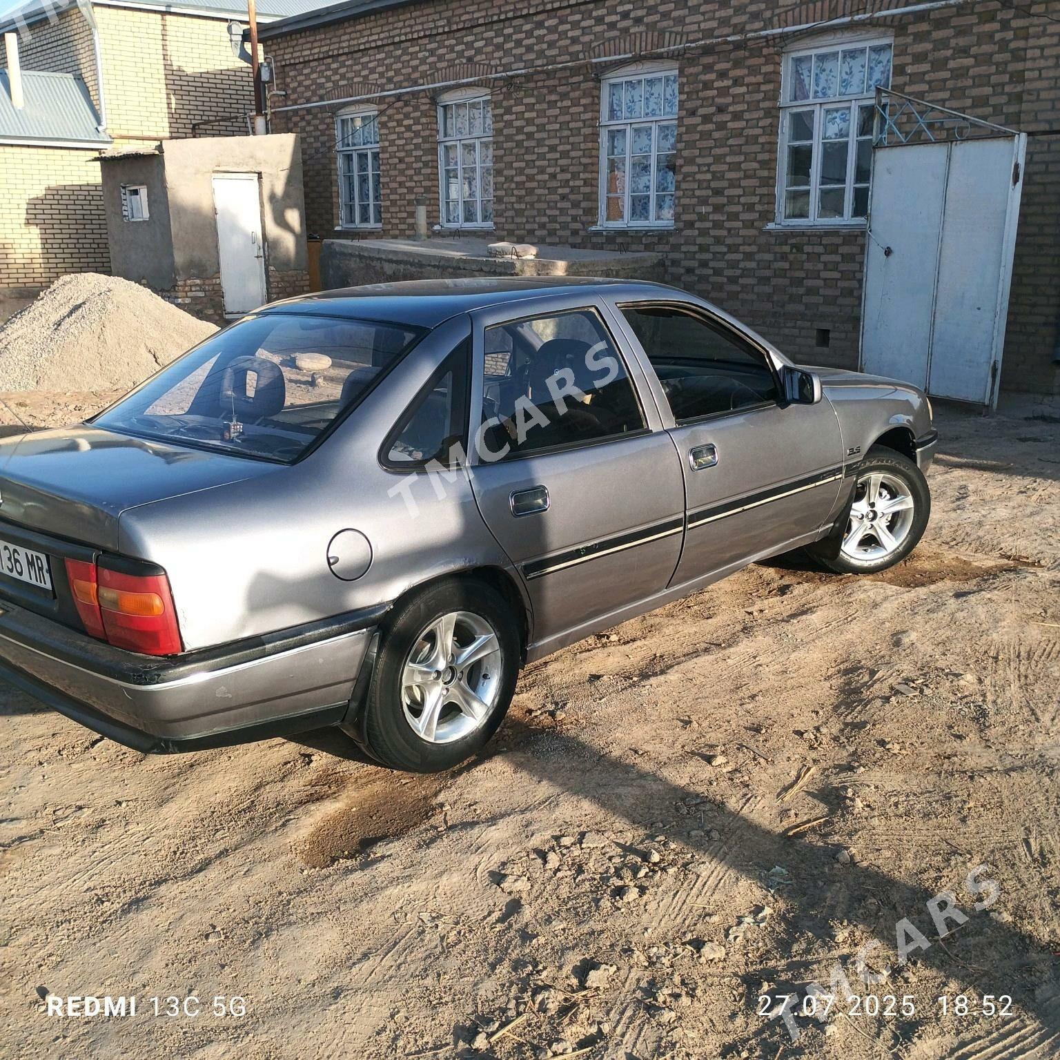 Opel Vectra 1989 - 30 000 TMT - Мары - img 2