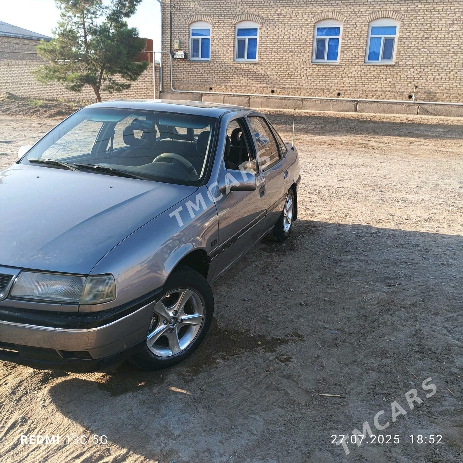 Opel Vectra 1989 - 30 000 TMT - Мары - img 5