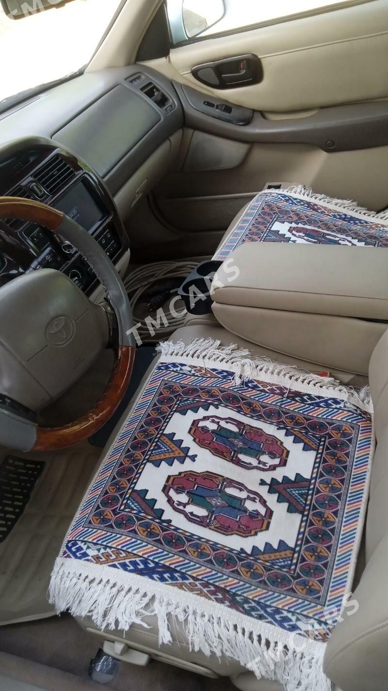 Toyota Avalon 1999 - 110 000 TMT - Daşoguz - img 3