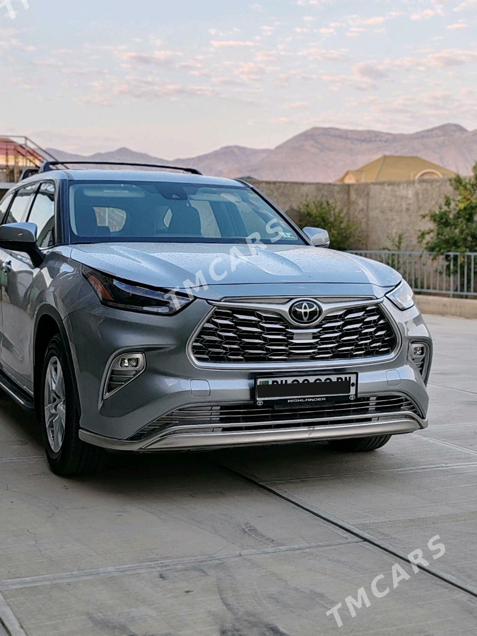 Toyota Highlander 2022 - 490 000 TMT - Балканабат - img 2