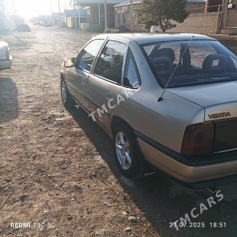 Opel Vectra 1989 - 30 000 TMT - Векильбазар - img 2
