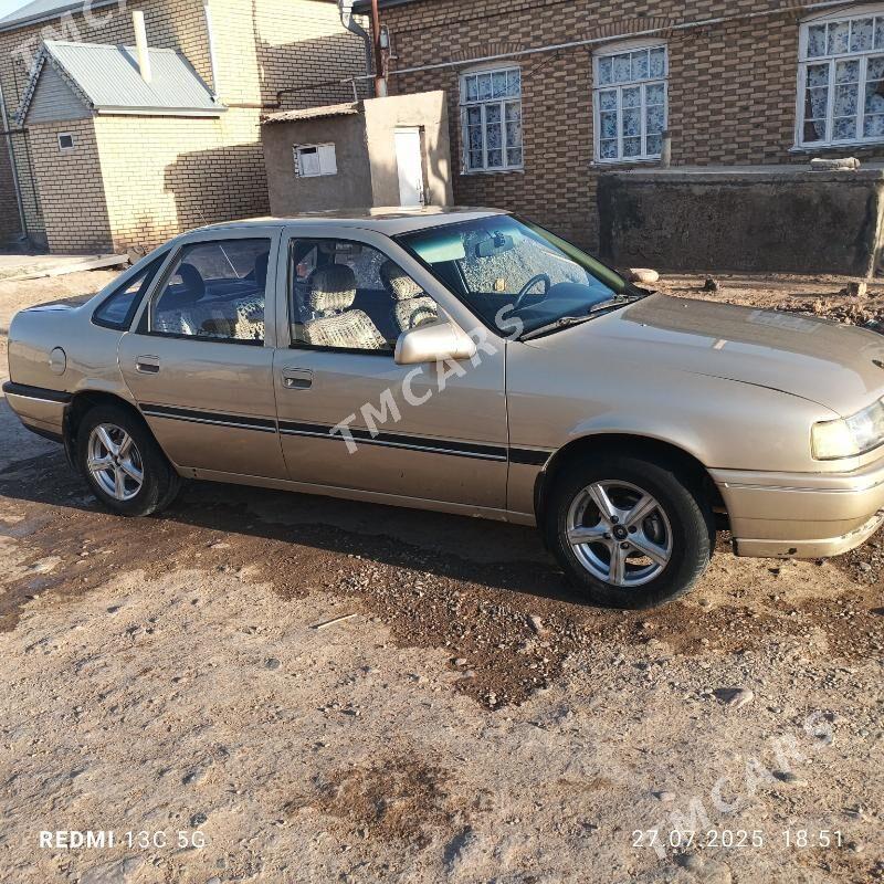 Opel Vectra 1989 - 30 000 TMT - Векильбазар - img 4