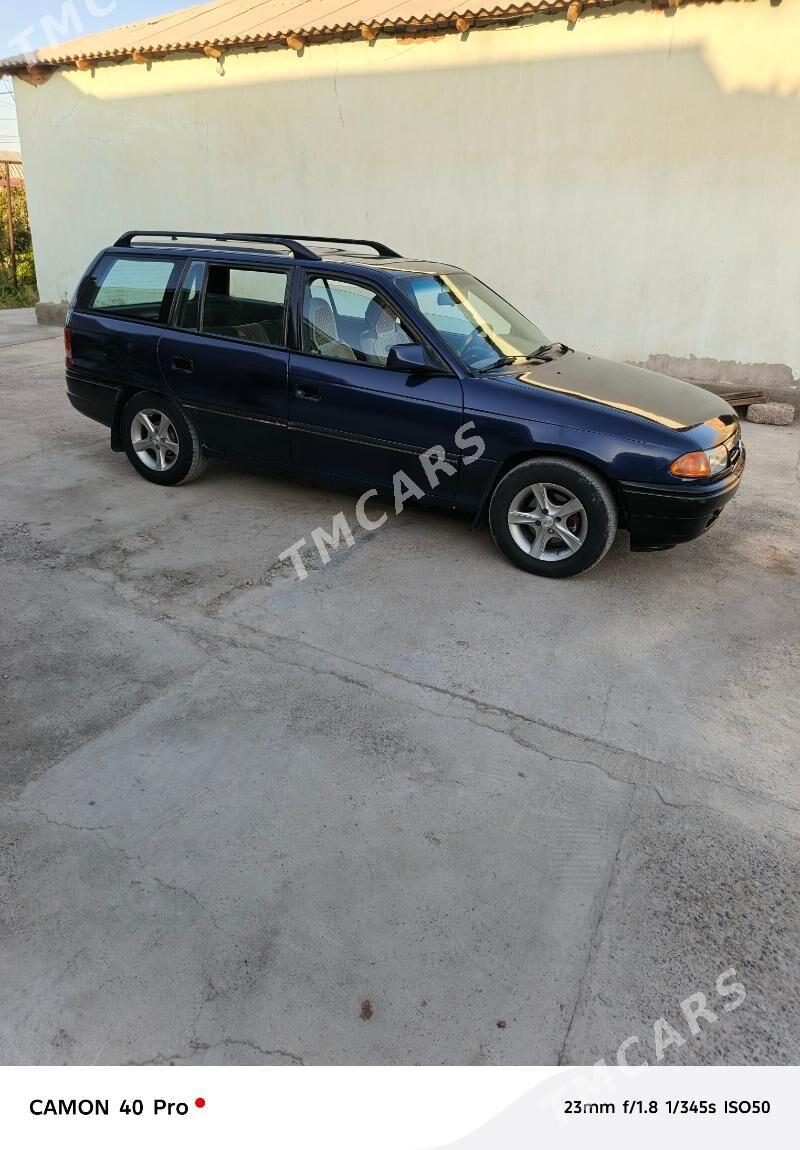Opel Astra 1991 - 25 000 TMT - Мары - img 2