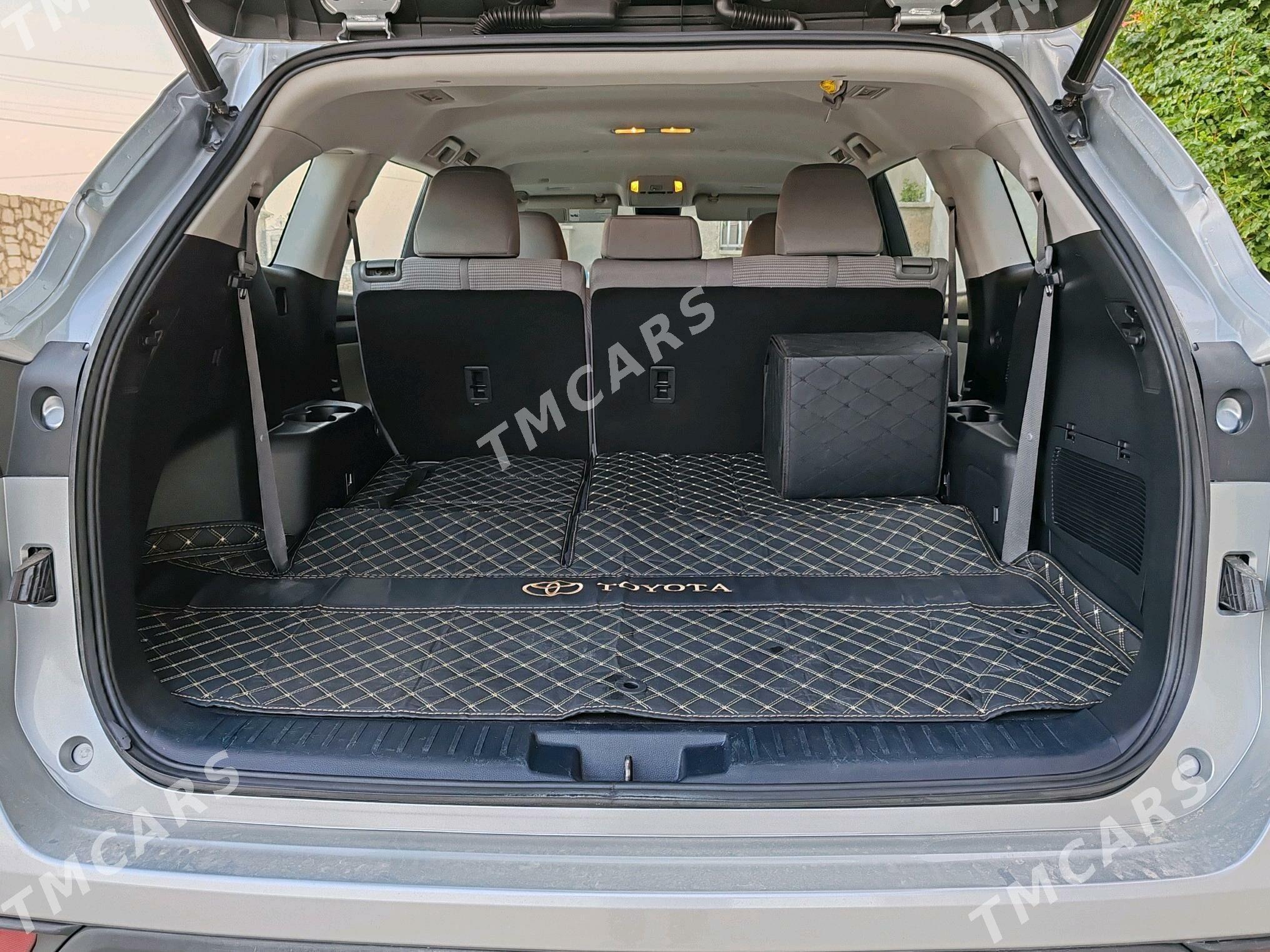Toyota Highlander 2022 - 490 000 TMT - Балканабат - img 8