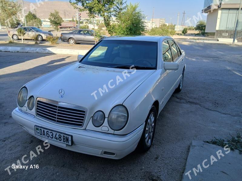 Mercedes-Benz E320 1997 - 86 000 TMT - Балканабат - img 10