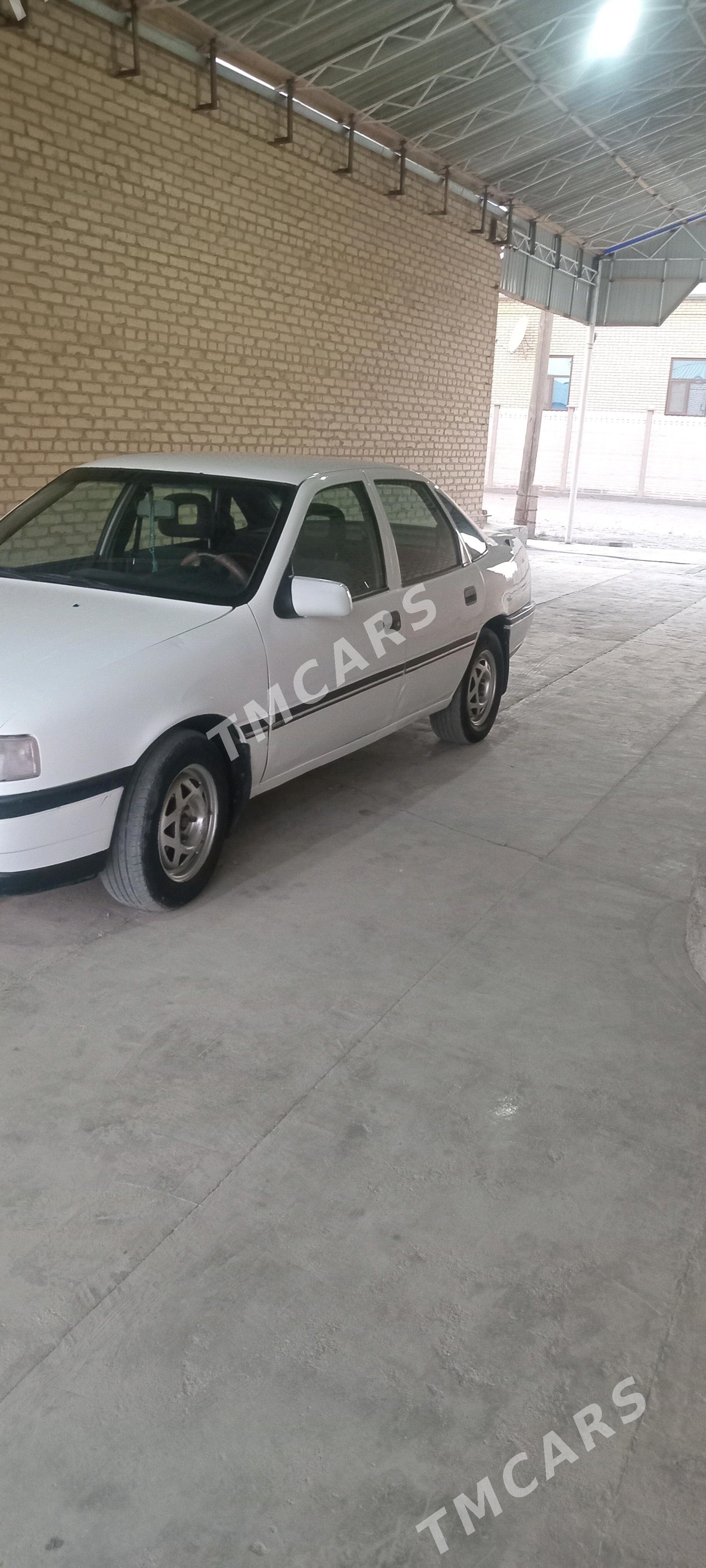 Opel Vectra 1991 - 35 000 TMT - Murgap - img 6