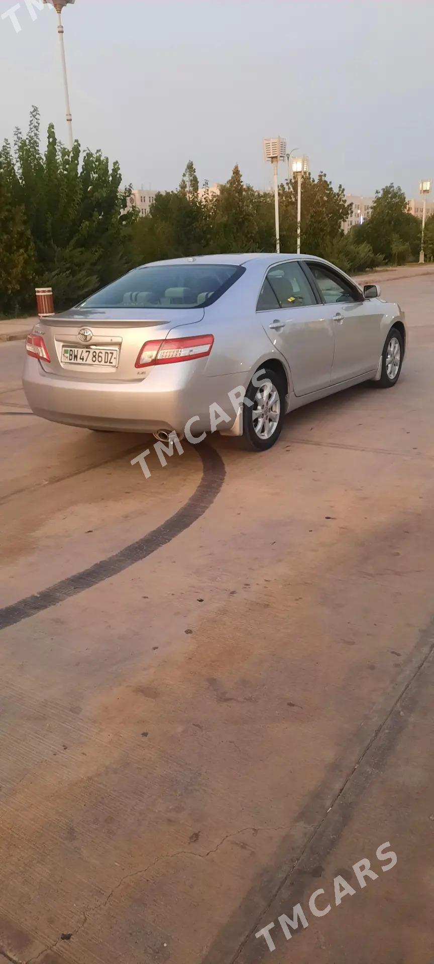 Toyota Camry 2010 - 170 000 TMT - Şabat etr. - img 4