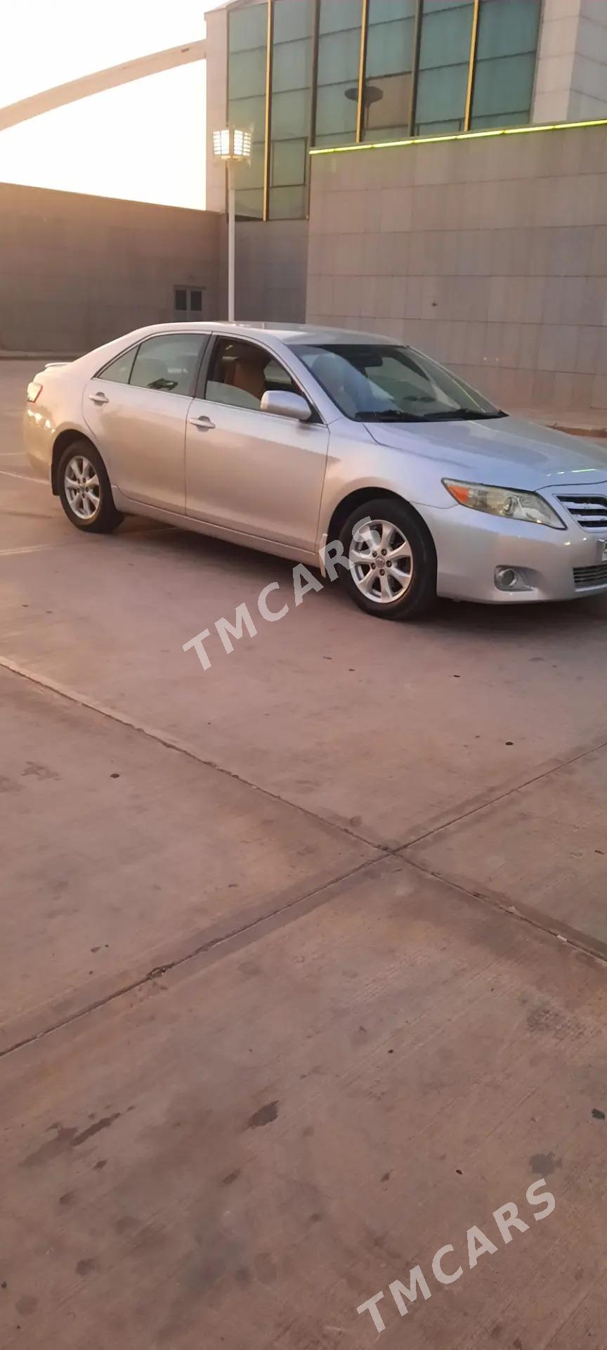 Toyota Camry 2010 - 170 000 TMT - Şabat etr. - img 3