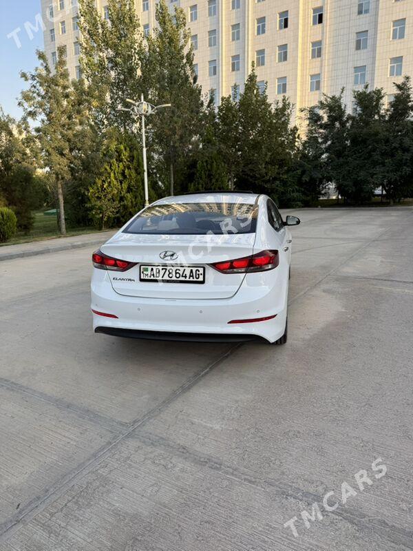 Hyundai Elantra 2018 - 255 000 TMT - Howdan "B" - img 3