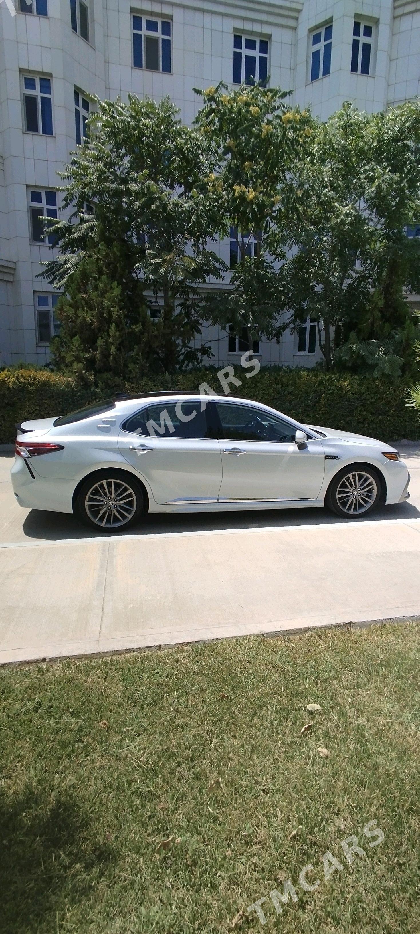 Toyota Camry 2023 - 279 000 TMT - Ашхабад - img 8