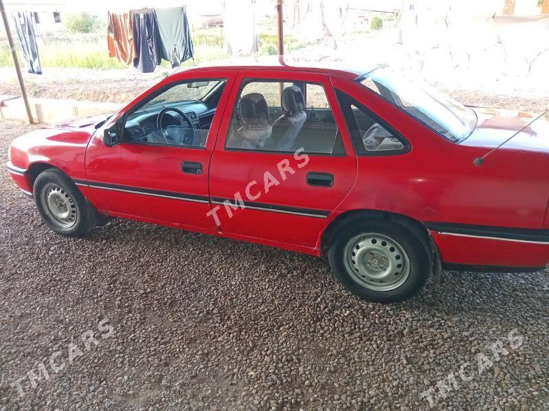 Opel Vectra 1989 - 20 000 TMT - Murgap - img 4