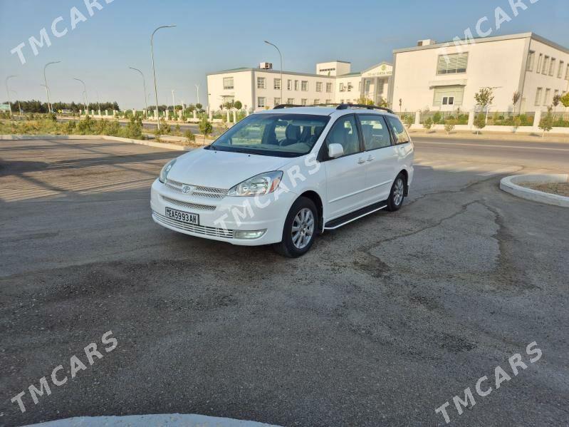 Toyota Sienna 2004 - 200 000 TMT - Гёкдепе - img 3