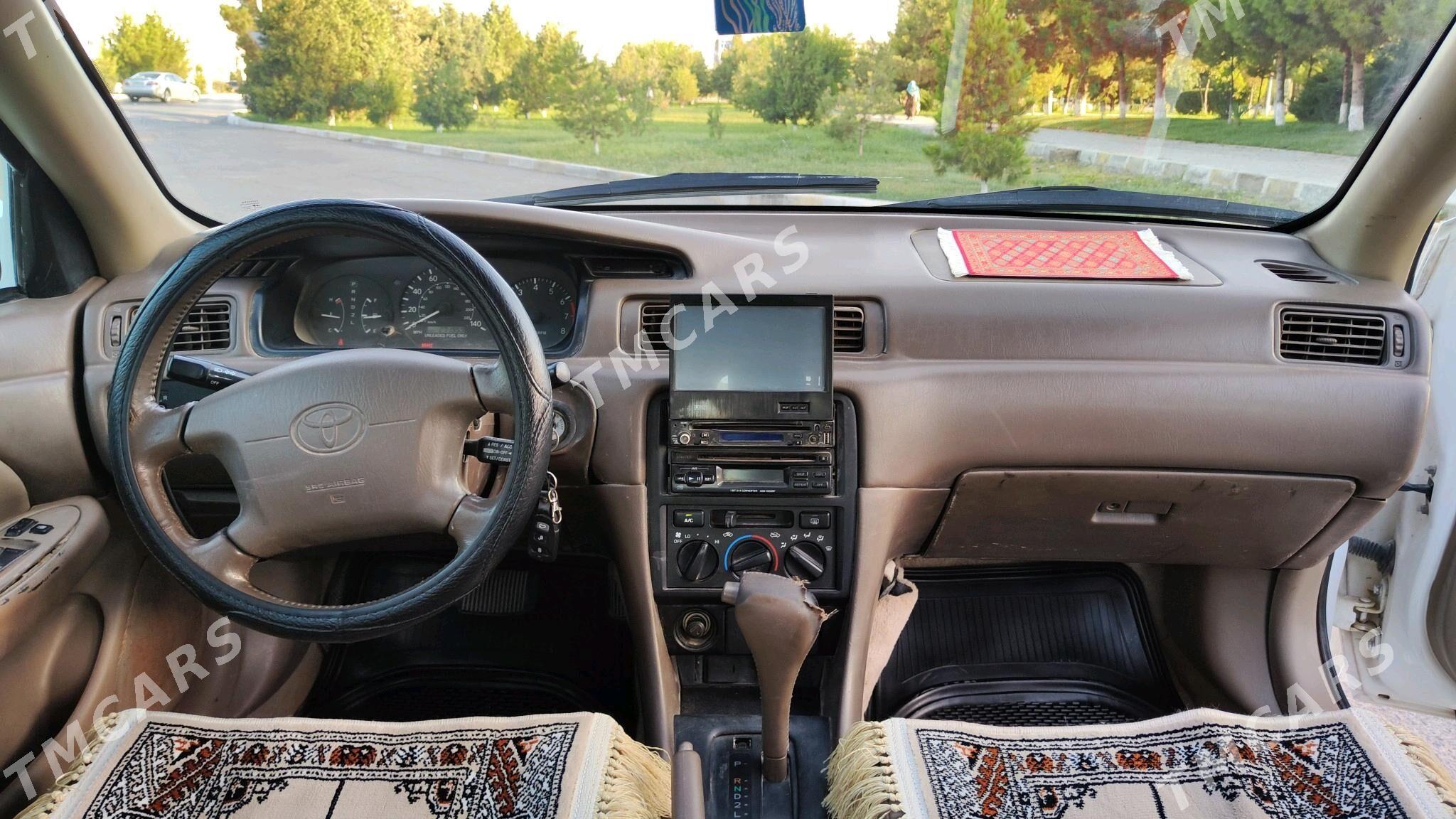 Toyota Camry 1998 - 118 000 TMT - Туркменабат - img 8