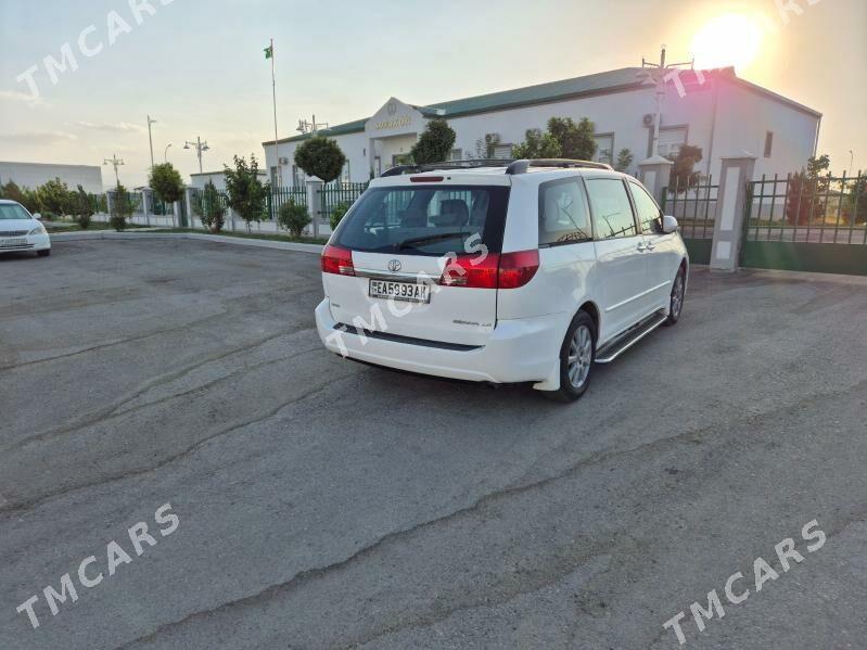 Toyota Sienna 2004 - 200 000 TMT - Гёкдепе - img 8