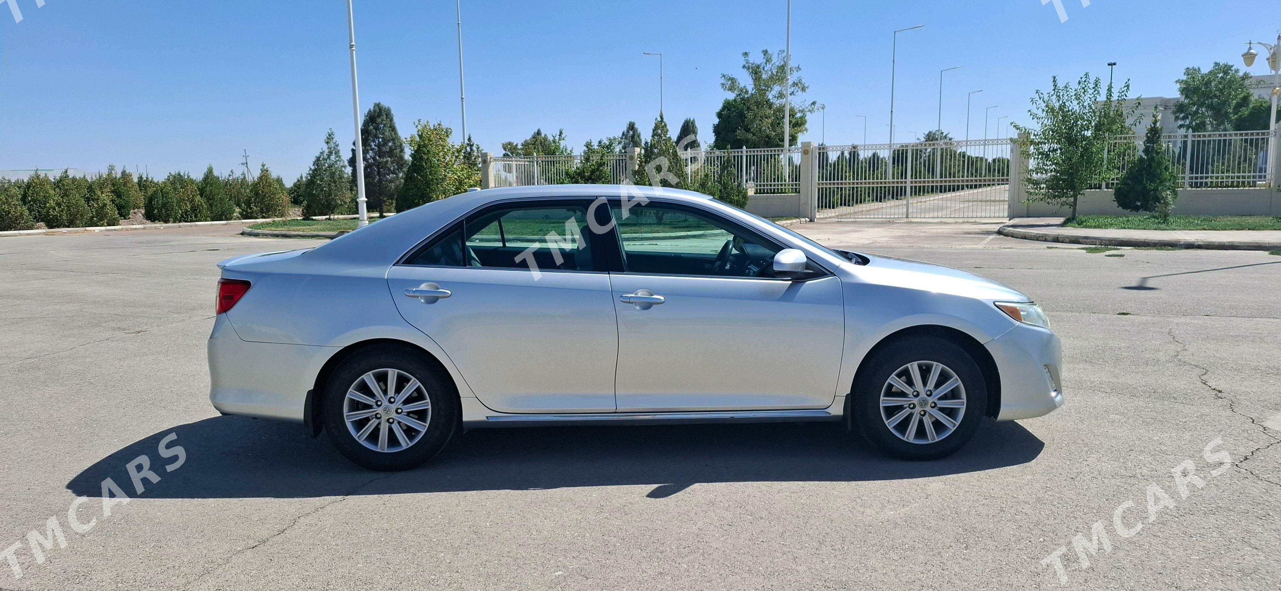 Toyota Camry 2012 - 212 000 TMT - Daşoguz - img 4
