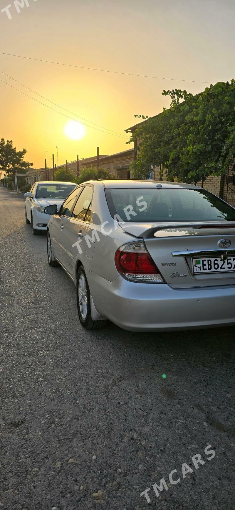 Toyota Camry 2005 - 200 000 TMT - Dänew - img 7