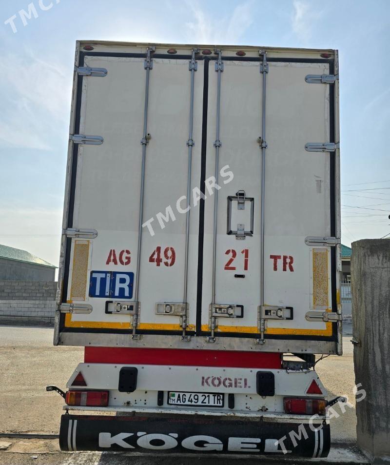 Volvo EURO 4 2004 - 1 200 000 TMT - Büzmeýin - img 3