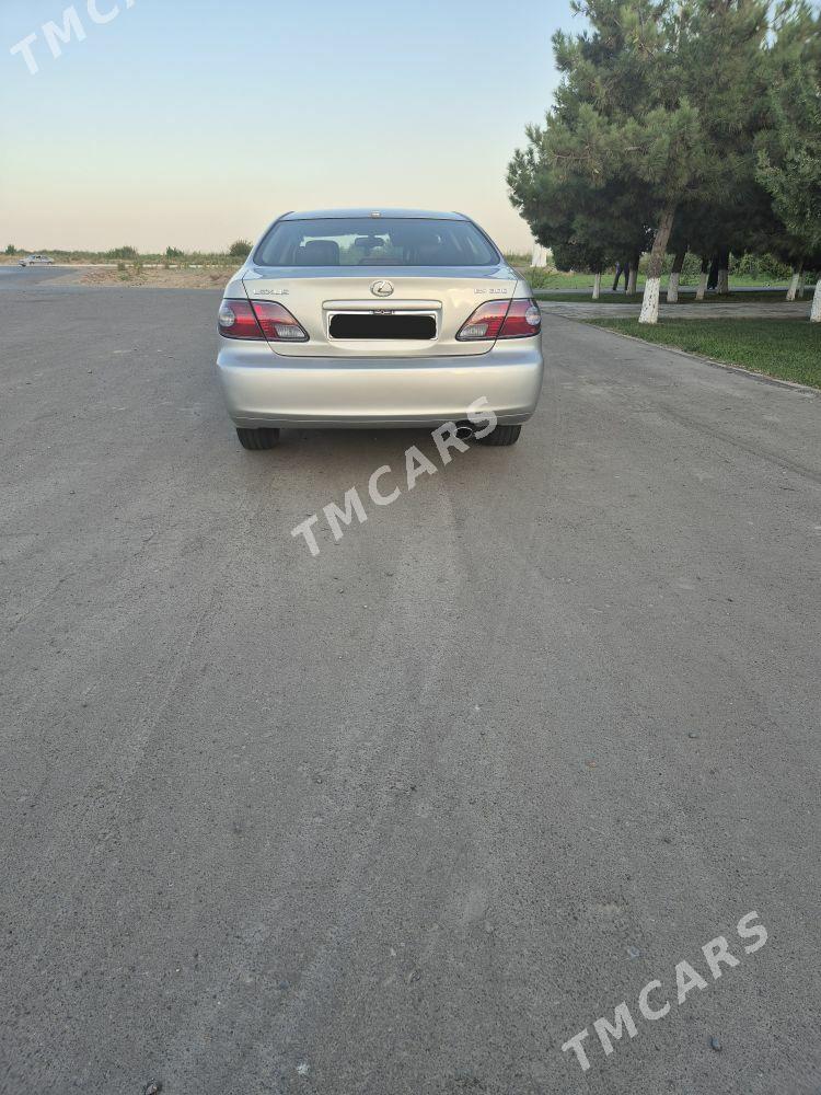 Lexus ES 300 2003 - 210 000 TMT - Türkmenabat - img 3