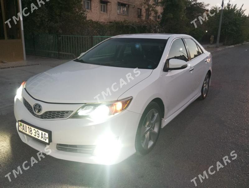 Toyota Camry 2014 - 235 000 TMT - 11 мкр - img 2