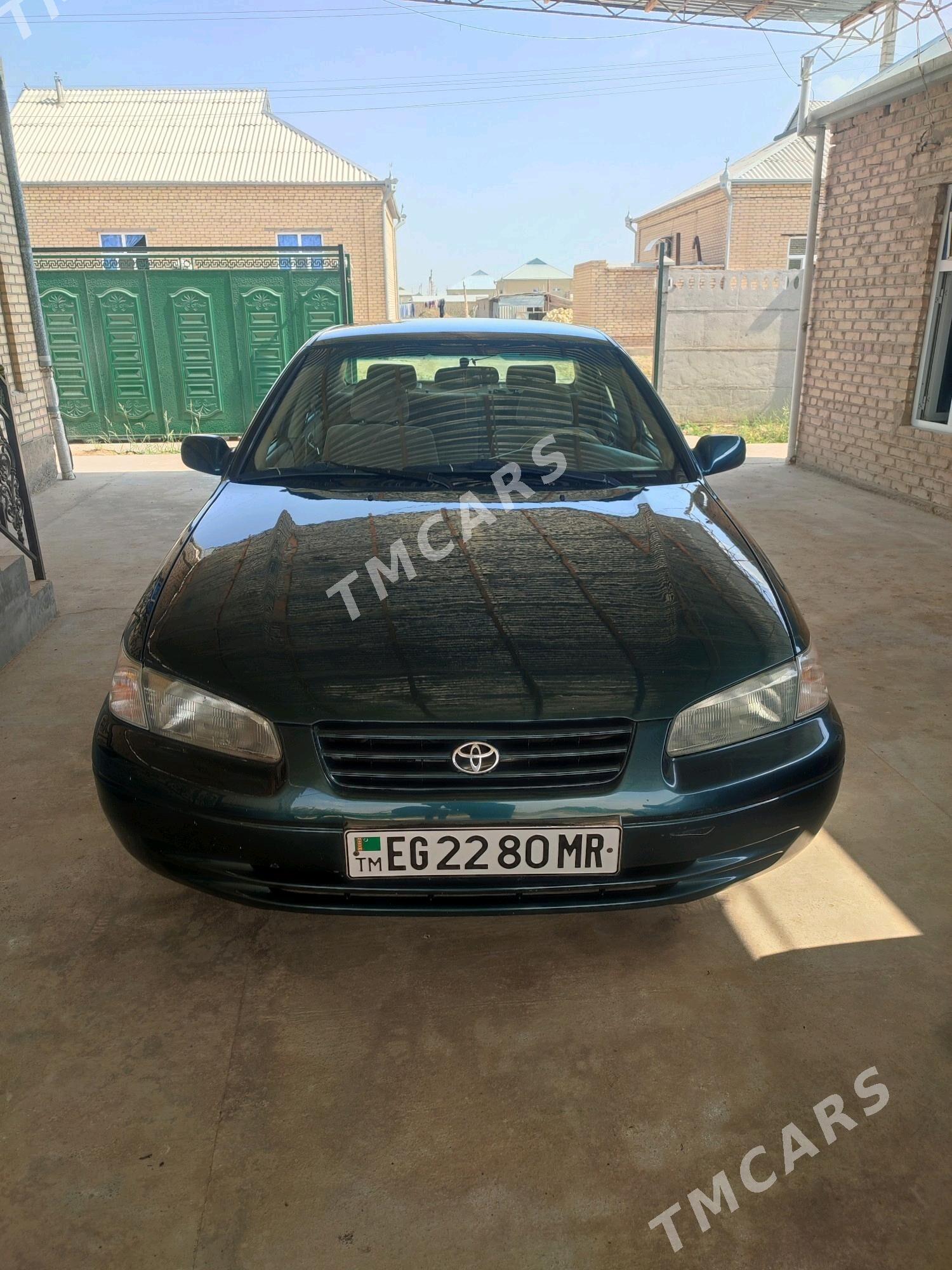 Toyota Camry 1997 - 125 000 TMT - Векильбазар - img 4