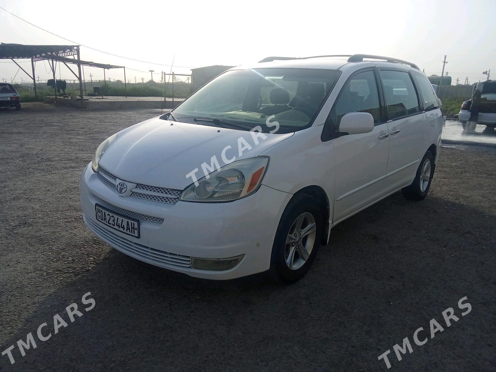 Toyota Sienna 2004 - 170 000 TMT - Теджен - img 4