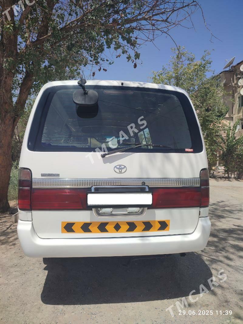 Toyota Hiace 2002 - 115 000 TMT - Мары - img 5
