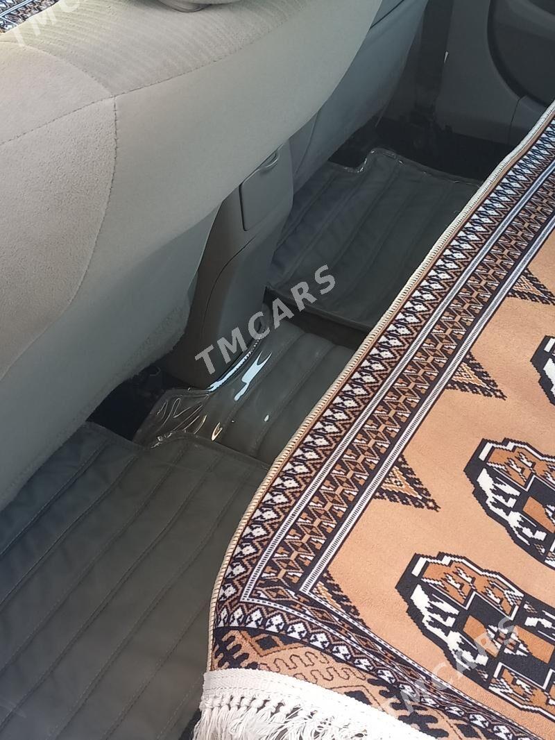 Toyota Corolla 2012 - 163 000 TMT - ул. Подвойского (Битарап Туркменистан шаёлы) - img 7