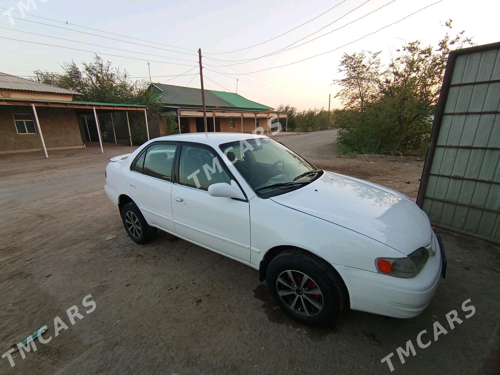 Toyota Corolla 2000 - 65 000 TMT - Ruhubelent etraby - img 8