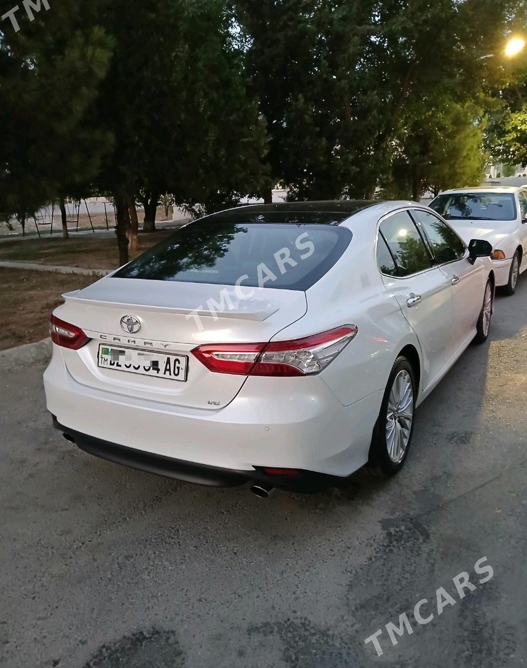 Toyota Camry 2019 - 590 000 TMT - Aşgabat - img 4