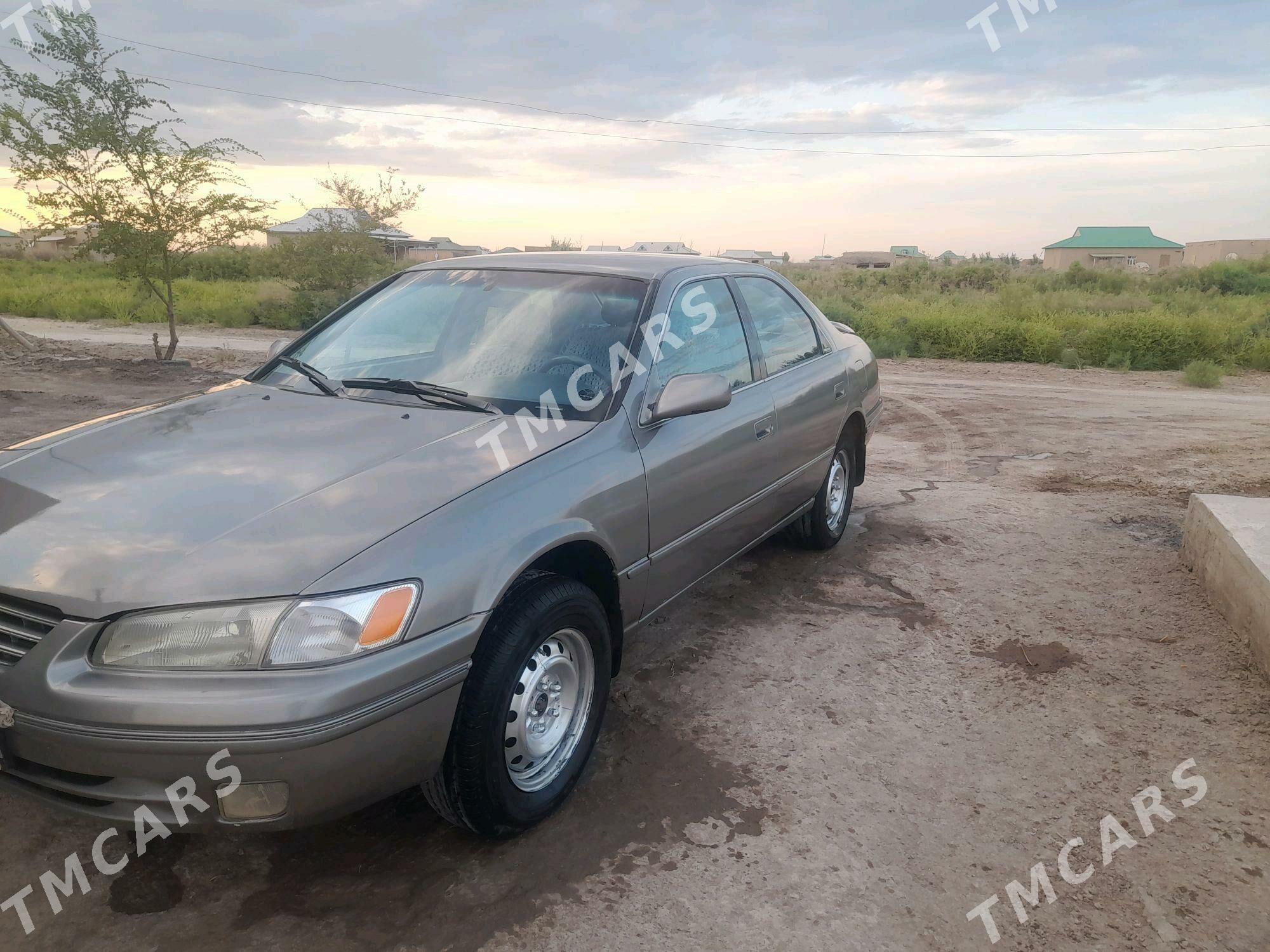 Toyota Camry 1997 - 130 000 TMT - етр. Туркменбаши - img 2