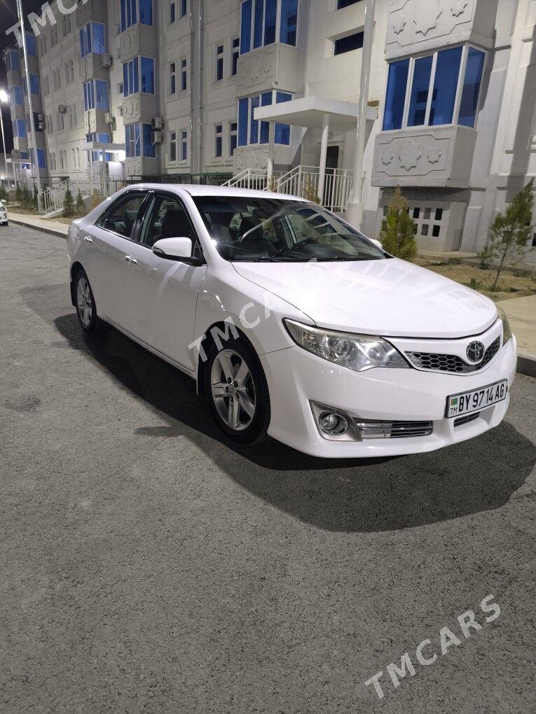 Toyota Camry 2012 - 220 000 TMT - Podwoýski köç. (Bitarap Türkmenistan şaýoly) - img 5