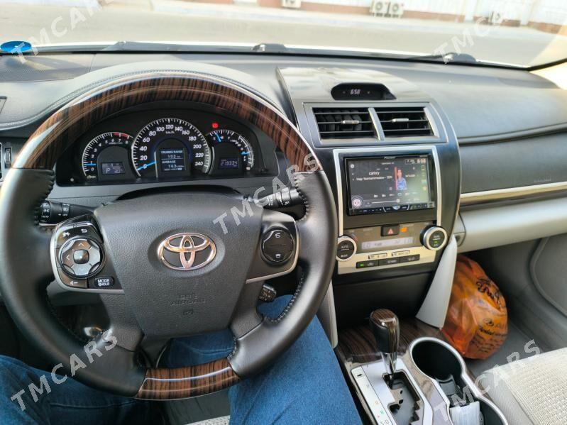 Toyota Camry 2012 - 220 000 TMT - Podwoýski köç. (Bitarap Türkmenistan şaýoly) - img 6