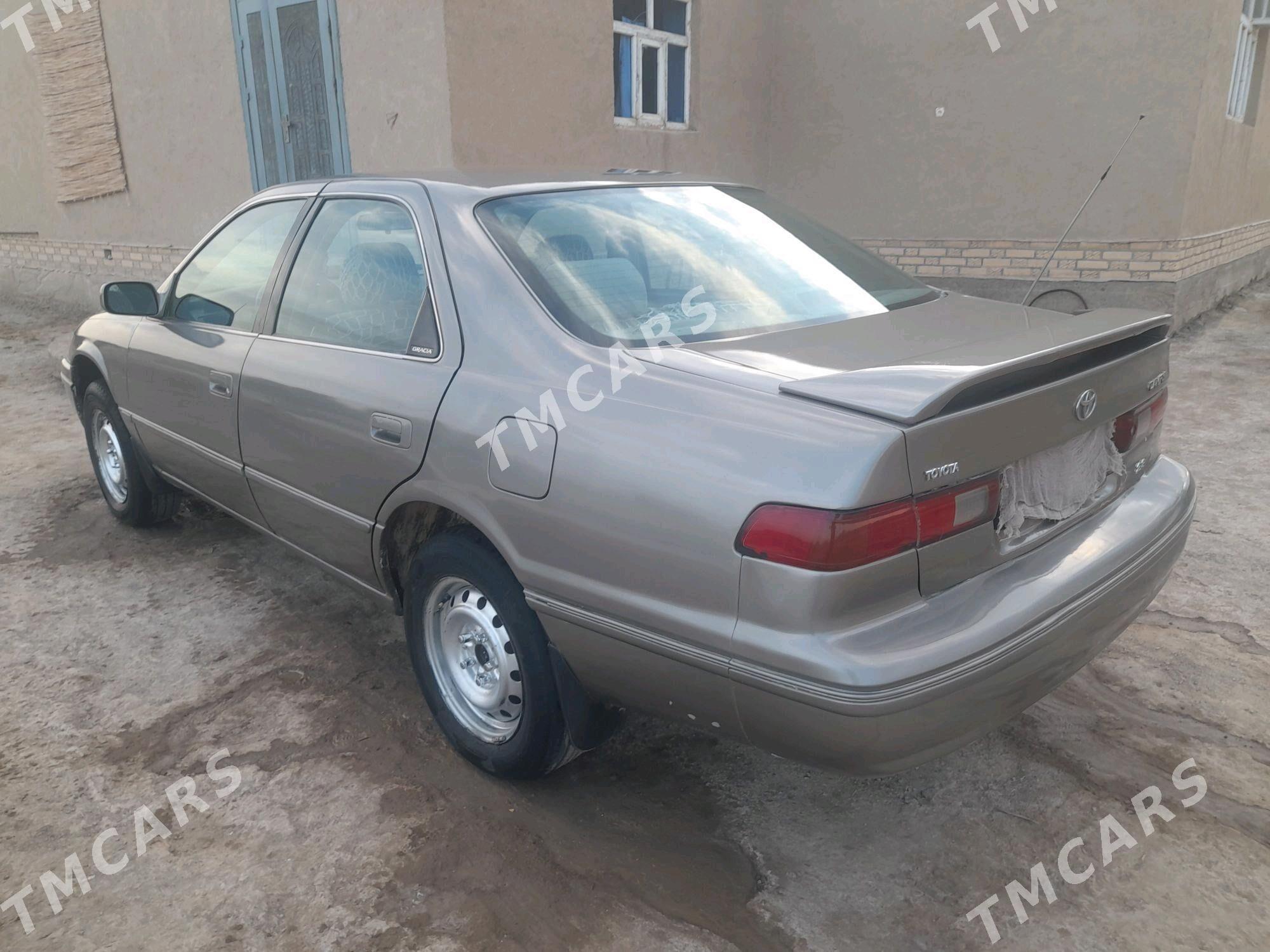 Toyota Camry 1997 - 130 000 TMT - етр. Туркменбаши - img 7