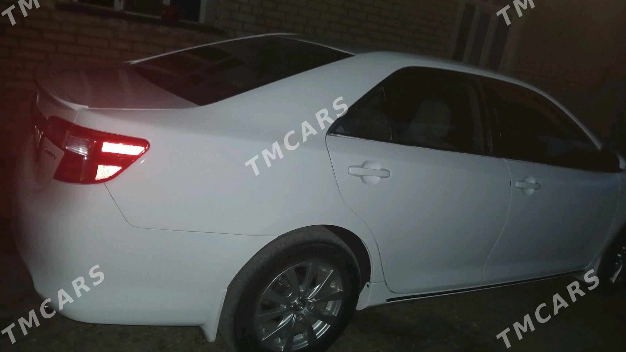 Toyota Camry 2011 - 160 000 TMT - Gurbansoltan Eje - img 3
