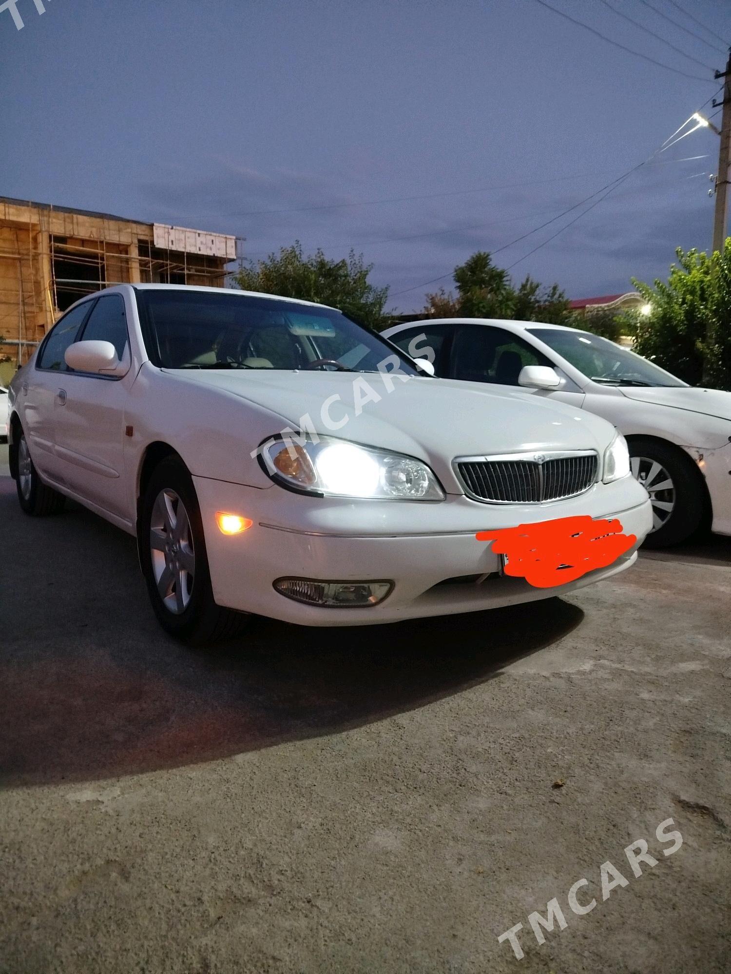 Infiniti I30 2000 - 90 000 TMT - Hitrowka - img 2
