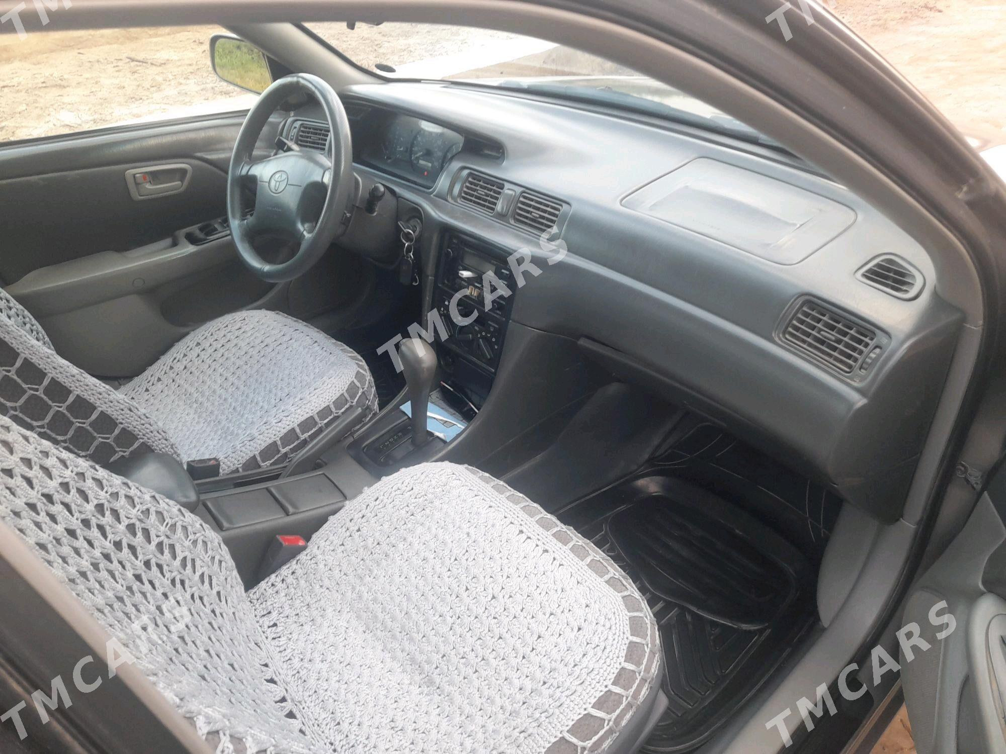 Toyota Camry 1997 - 130 000 TMT - етр. Туркменбаши - img 10