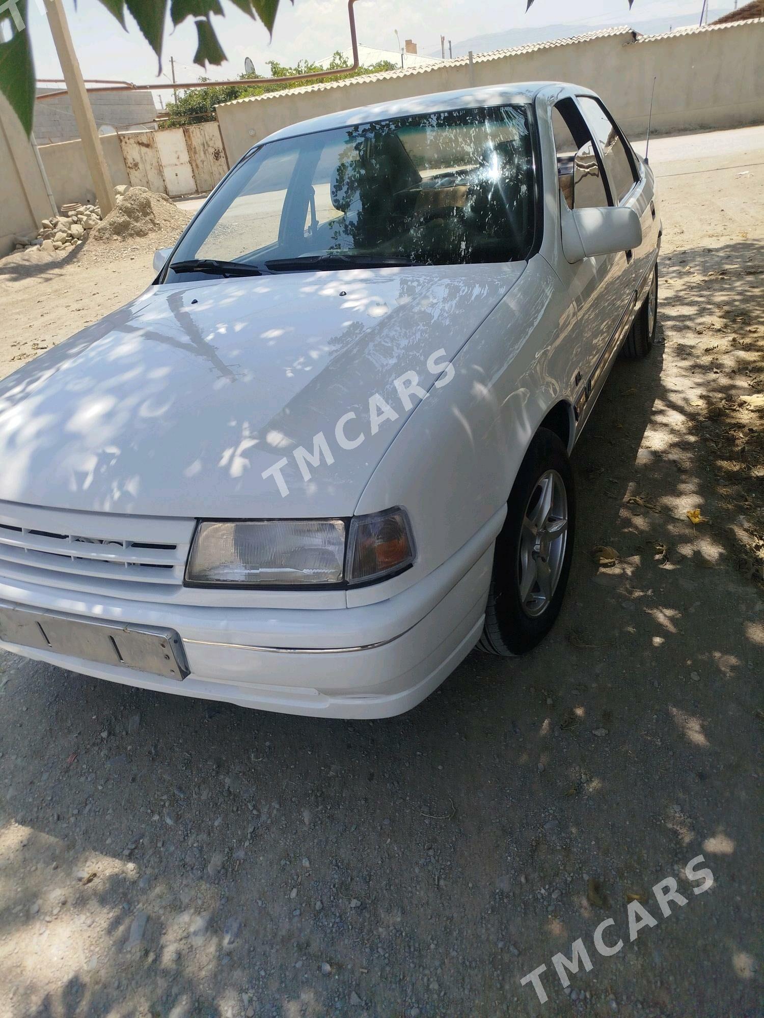 Opel Vectra 1990 - 37 000 TMT - Bäherden - img 3