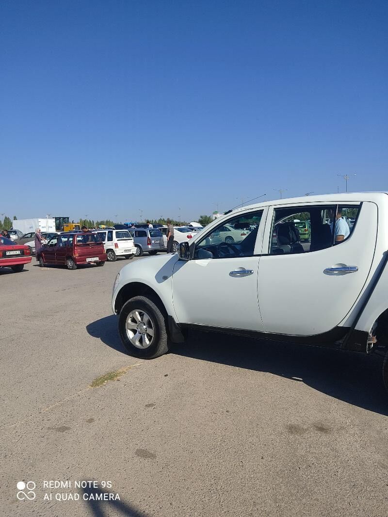 Mitsubishi L200 2010 - 135 000 TMT - Дашогуз - img 8
