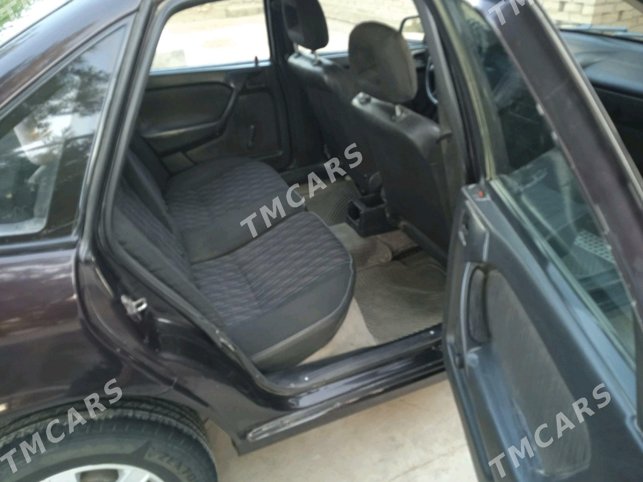 Opel Vectra 1991 - 42 000 TMT - Туркменгала - img 3