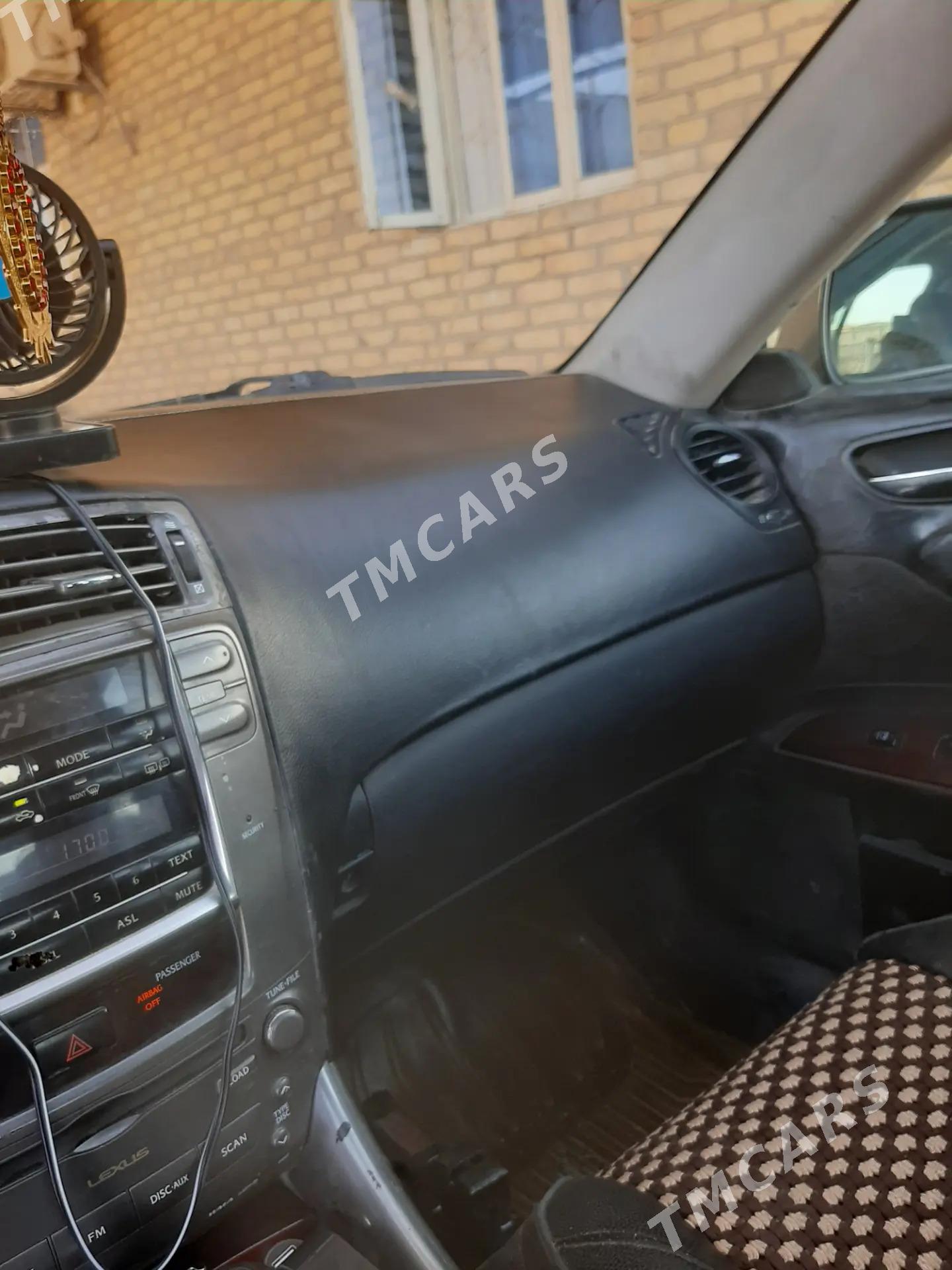 Lexus IS 250 2007 - 140 000 TMT - Mary - img 2