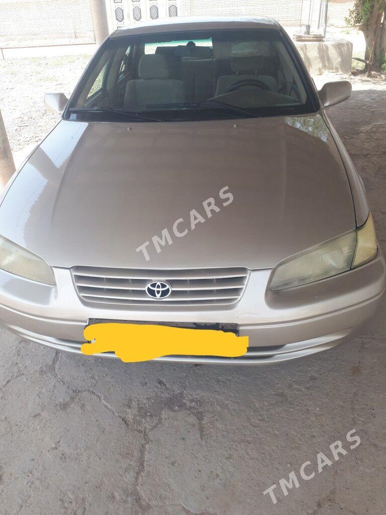 Toyota Camry 1999 - 110 000 TMT - Байрамали - img 2