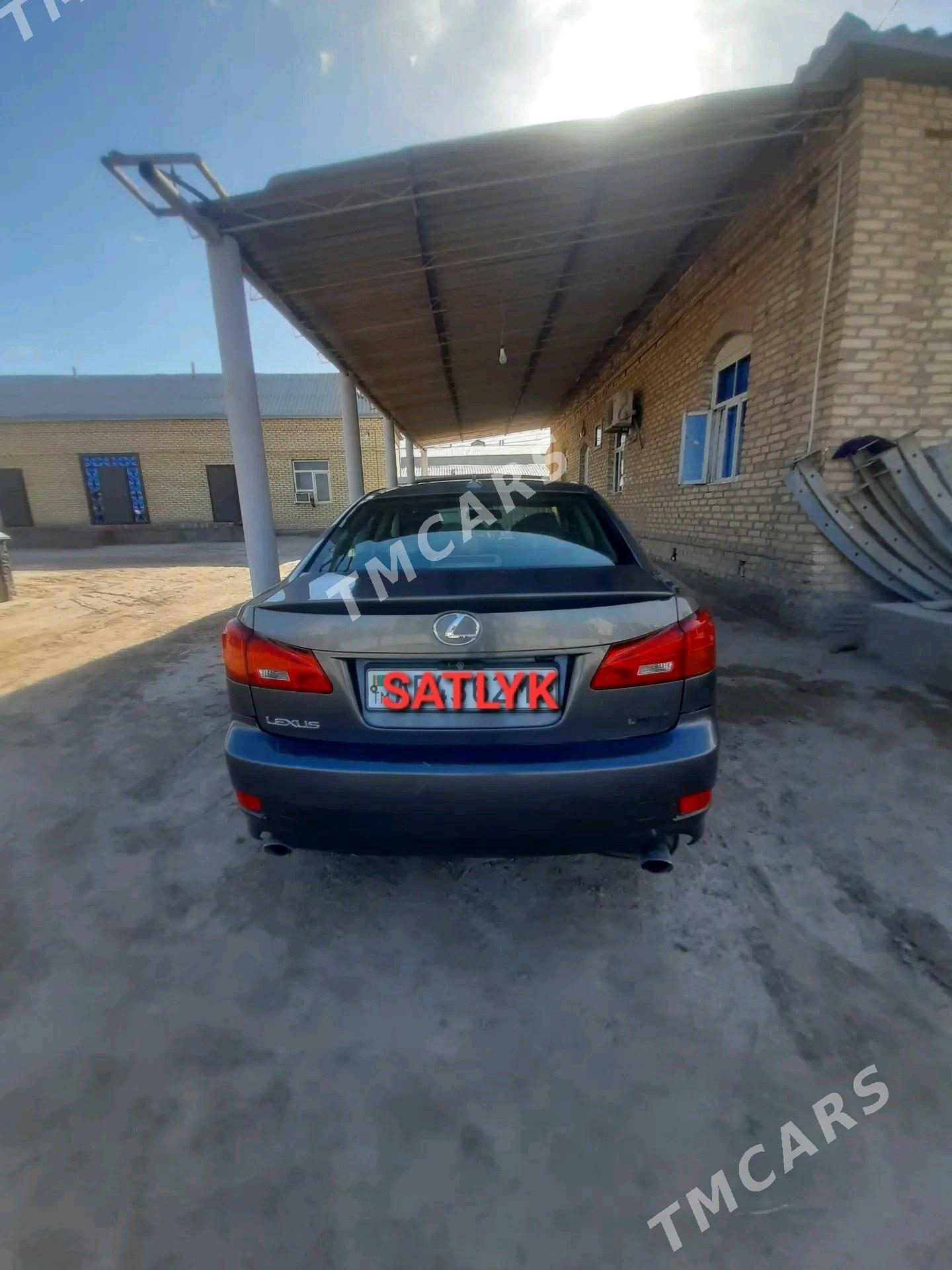 Lexus IS 250 2007 - 140 000 TMT - Mary - img 6