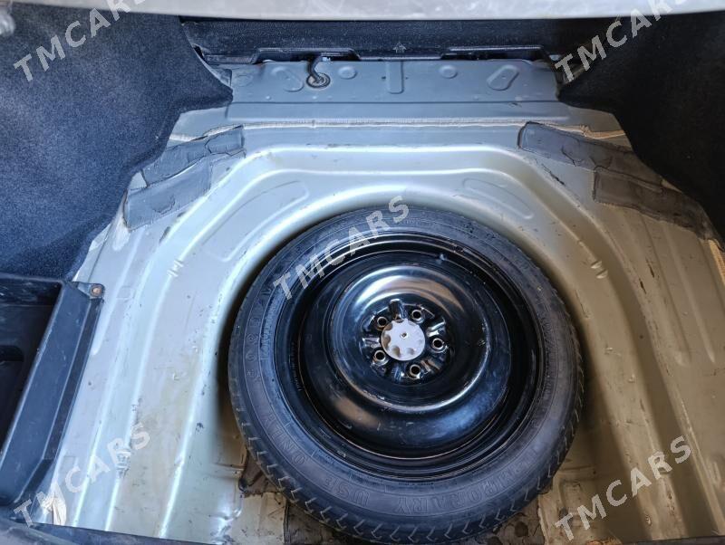 Toyota Camry 2010 - 180 000 TMT - Мары - img 5