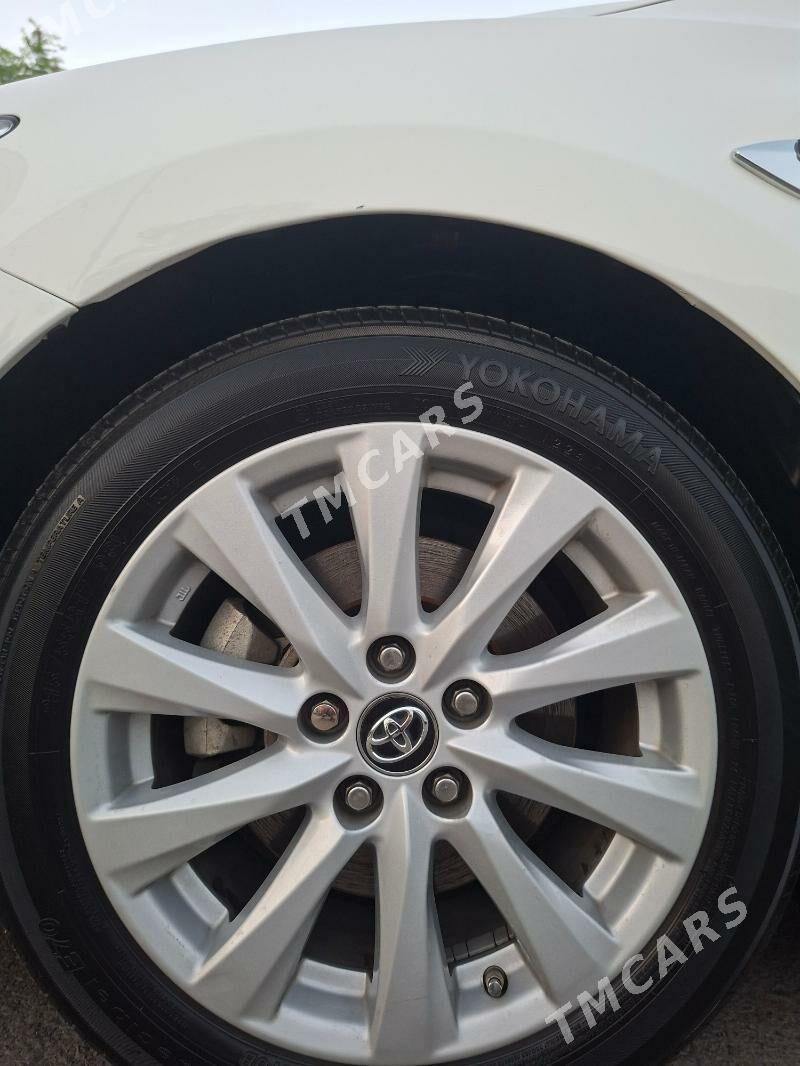 Toyota Camry 2019 - 325 000 TMT - Ашхабад - img 3