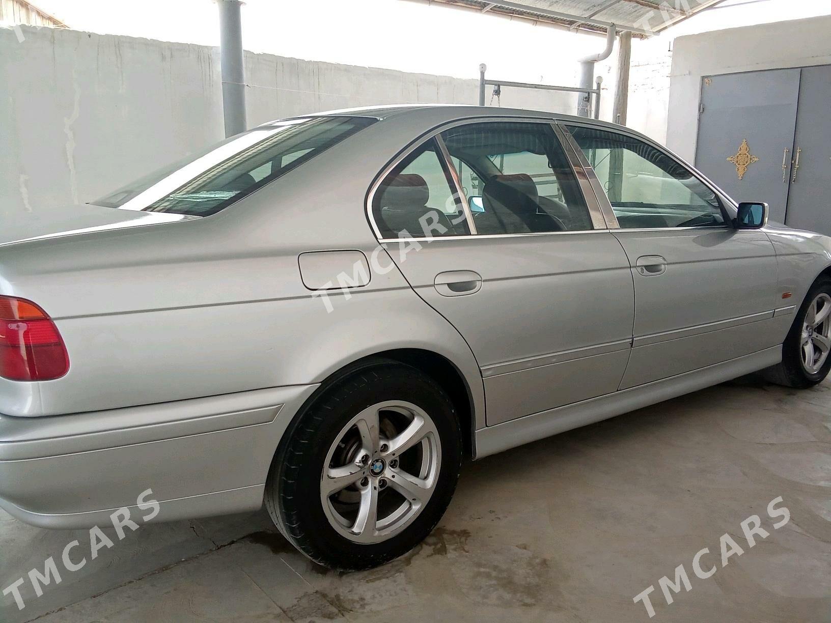BMW 528 1996 - 84 000 TMT - Балканабат - img 3